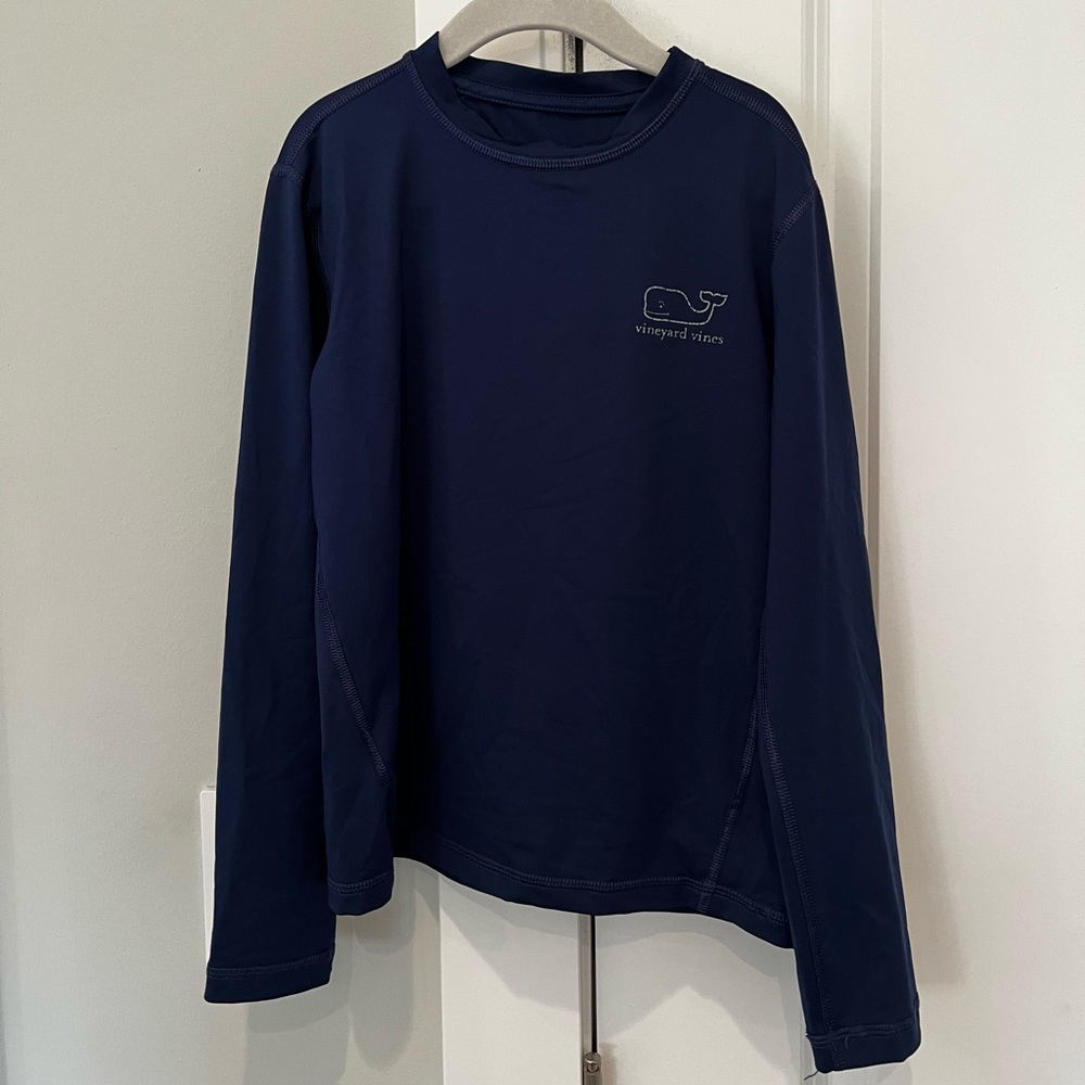 Vineyard Vines Boys Long Sleeve Rash Guard (size 7)